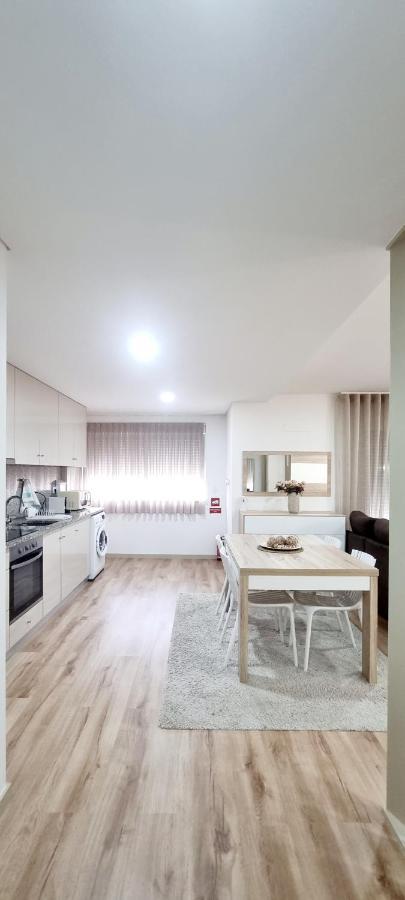 Imperial Apartment 1, 2 E 3 Braga Bagian luar foto