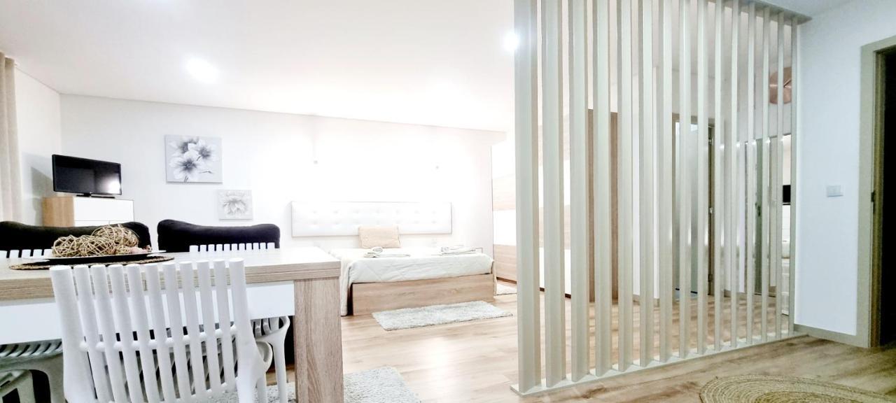 Imperial Apartment 1, 2 E 3 Braga Bagian luar foto