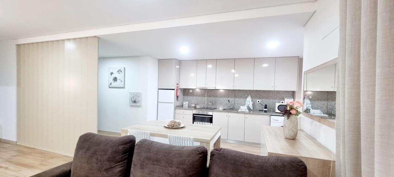 Imperial Apartment 1, 2 E 3 Braga Bagian luar foto