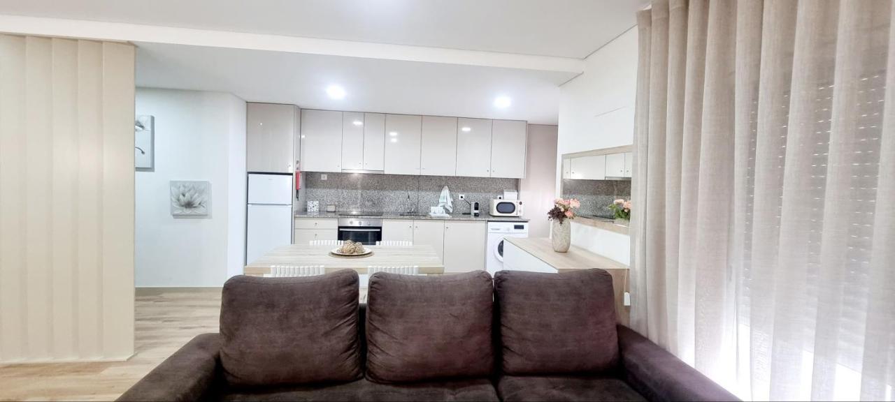 Imperial Apartment 1, 2 E 3 Braga Bagian luar foto