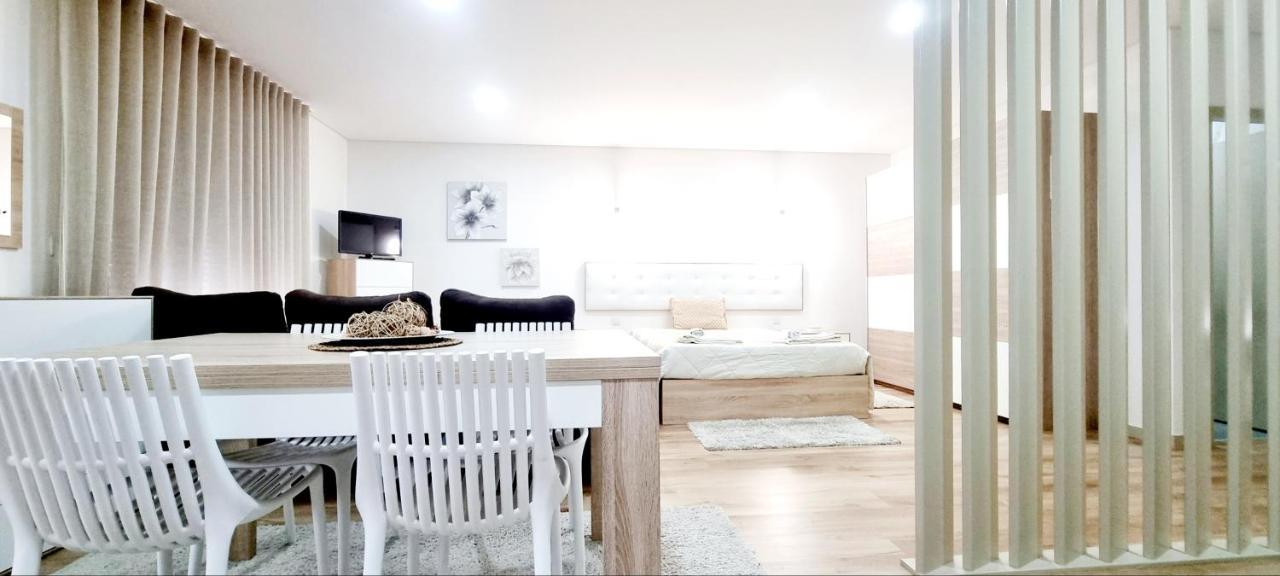 Imperial Apartment 1, 2 E 3 Braga Bagian luar foto